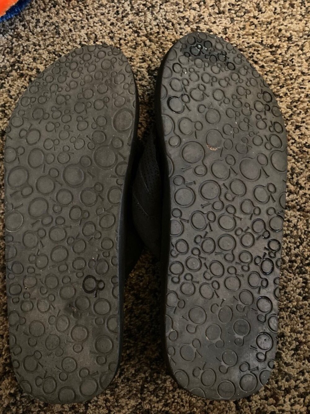 Flip Flops - Picture 3 of 3